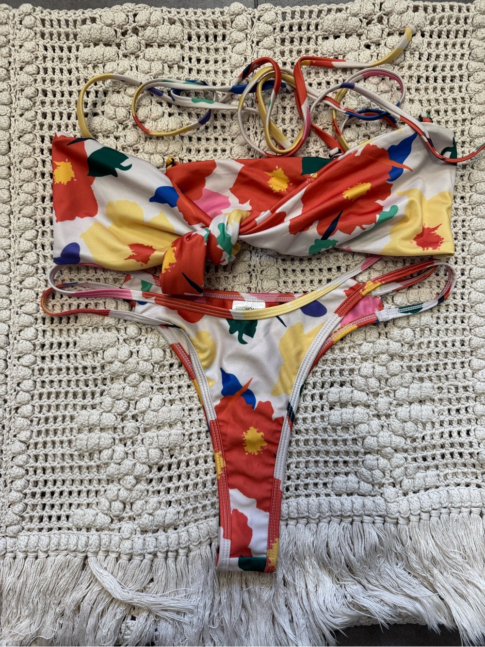 Ecohoaka by Hoaka Swimwear Abstract Flower Bikini Set Medium/Large